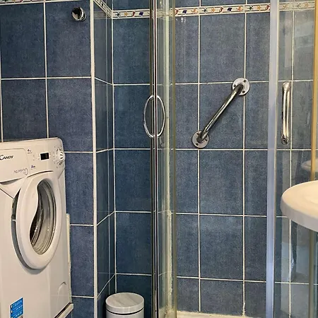 Apartment T1 Climatise Avec Cuisine Equipee, Tv, Lave-linge, Proche Centre - Fr-1-553-258 *